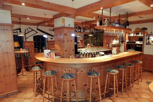 Bar (in der Unterkunft)