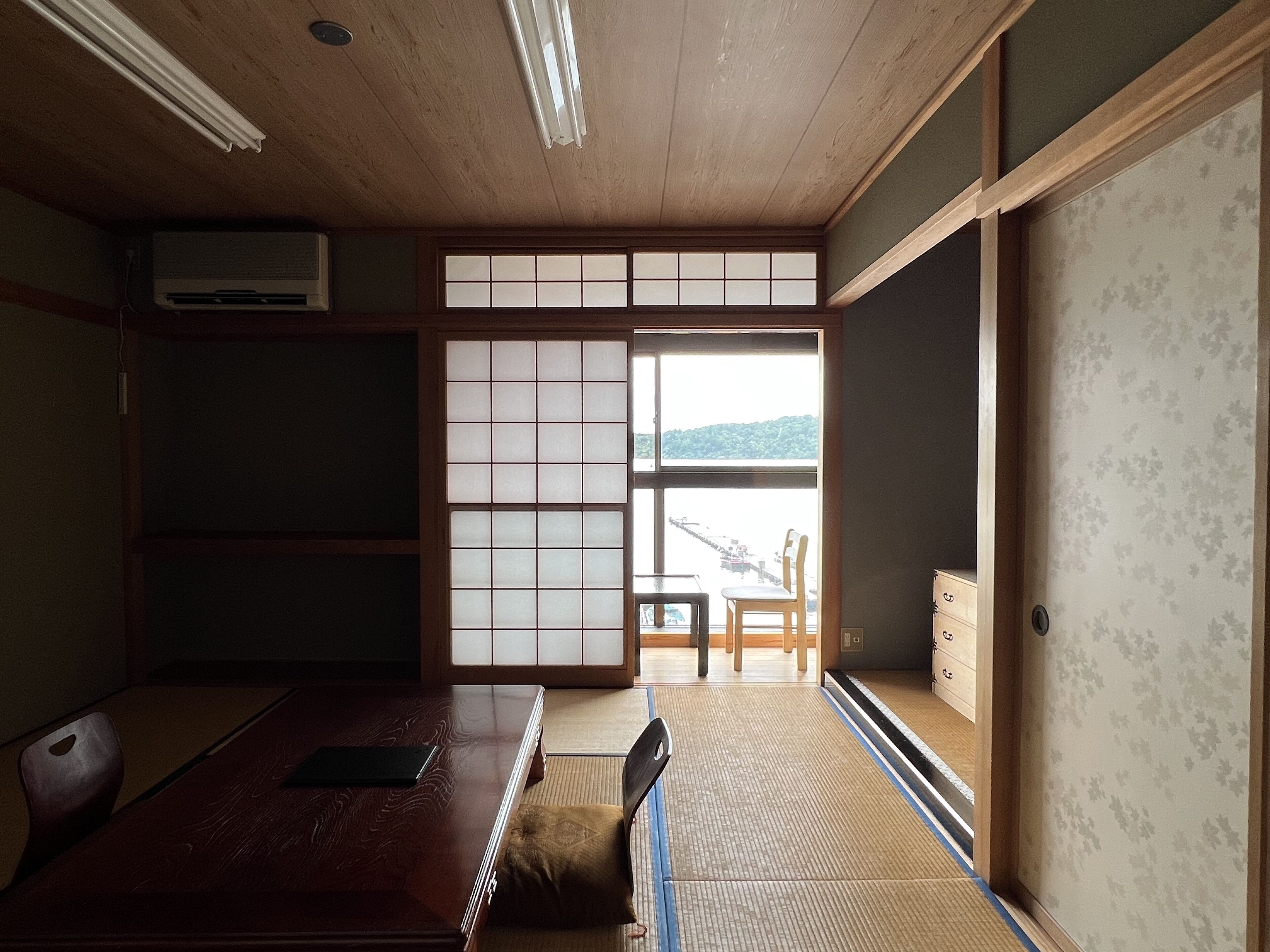 1 bedroom, individually decorated, free wifi, bed sheets