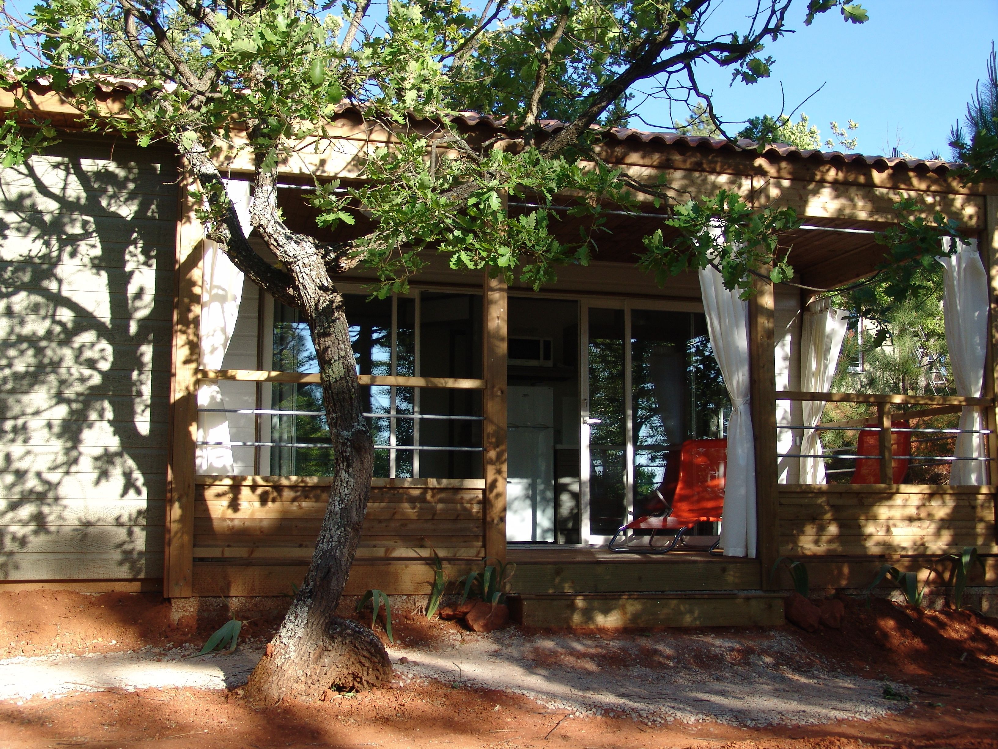 Individually furnished, iron/ironing board, cots/infant beds, free WiFi