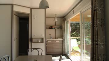 In-room dining
