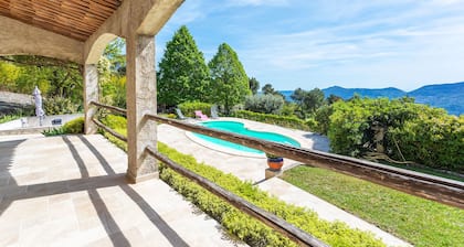 VILLA ROCHE GRISE VI3010 by RIVIERA HOLIDAY HOMES