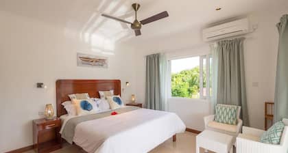 Tropic Villa Annex