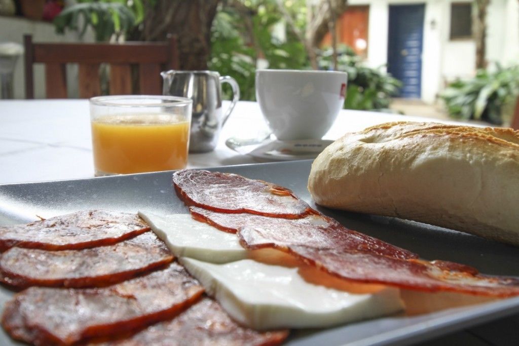 Foto - Hostal Las Acacias