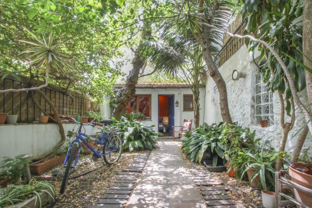 Foto - Hostal Las Acacias