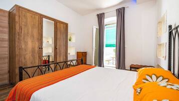 6 habitaciones y caja de seguridad en la habitación