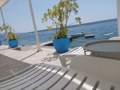 Holiday House with Private Terrace. High speed Wi-Fi Internet.