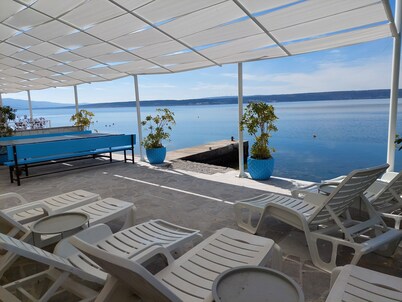 Holiday House with Private Terrace. High speed Wi-Fi Internet.