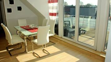 Premium-Apartment, 2 Schlafzimmer | Terrasse/Patio
