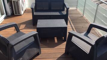 Premium Apartment, 2 Bedrooms | Terrace/patio