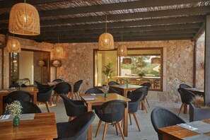 Restaurant - Hotel Rural Es Riquers (Porreres)