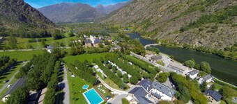 Nou Camping Bungalows