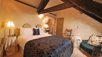 Suite Keluarga | Minibar, setrika/meja setrika, Wi-Fi gratis, dan seprai linen