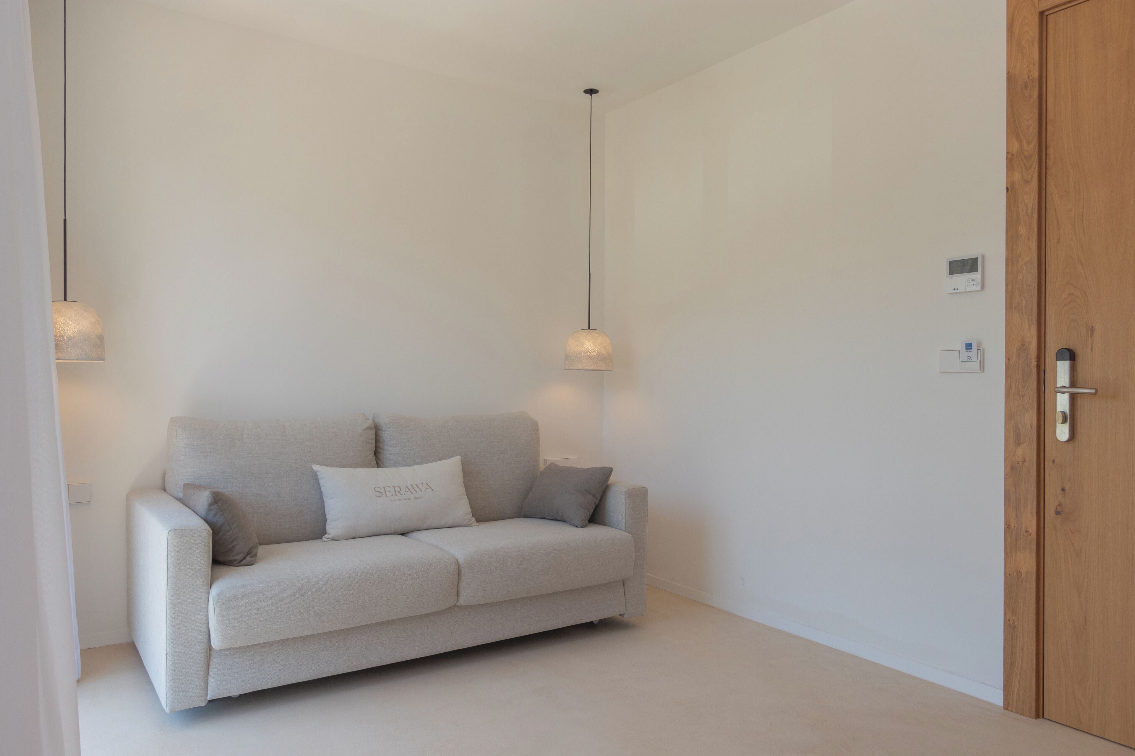 junior suite | 1 bedroom, premium bedding, minibar, in-room safe