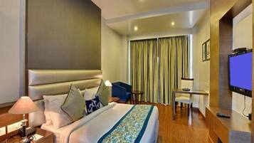 Executive-rum - 1 dubbelsäng | Minibar, skrivbord och gratis wi-fi