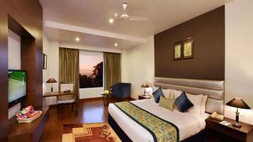 Minibar, skrivebord og wi-fi (inkludert)