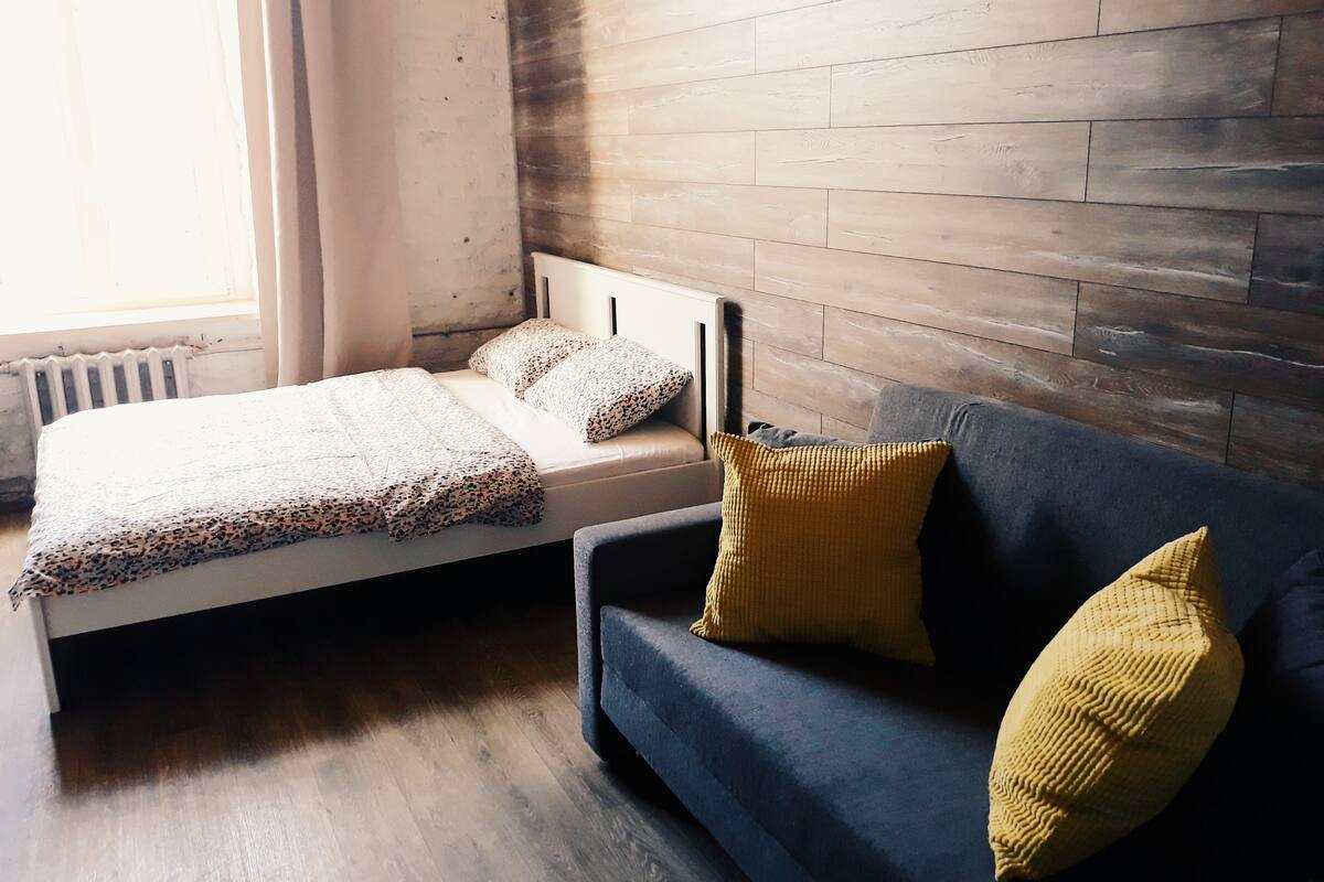 Family Quadruple Room, 1 Queen Bed with Sofa bed (shared bathroom) | Soundproofing, iron/ironing board, free WiFi