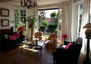 Khu tiếp khách  ở sảnh