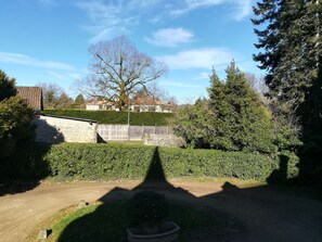 Classic-Doppelzimmer, Blick auf den Innenhof (Chambre Lion ) | Außenbereich