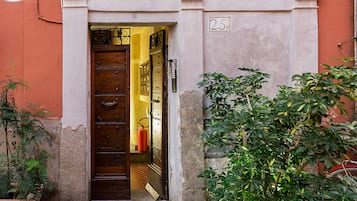 EntrĂ©e de lâhĂ©bergement