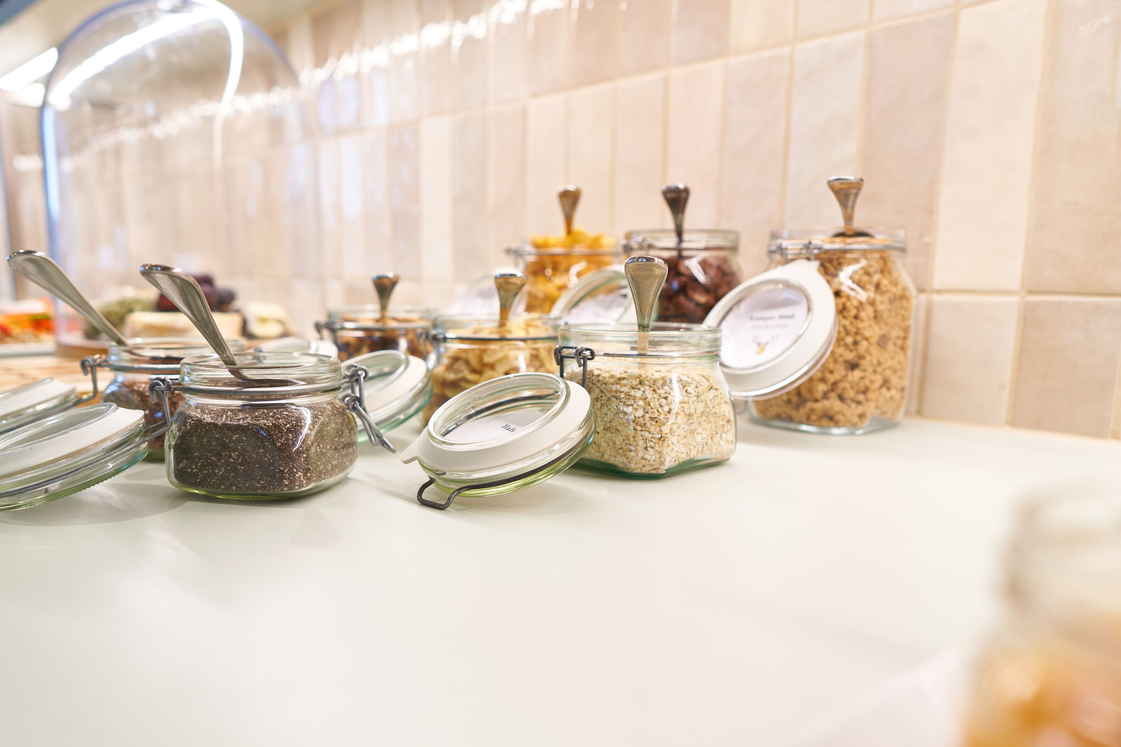 daily continental breakfast (eur 17 per person)