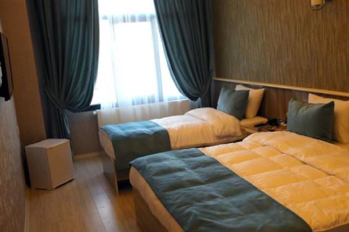 Chambre Double | Bureau, lits bébé (gratuits), Wi-Fi gratuit