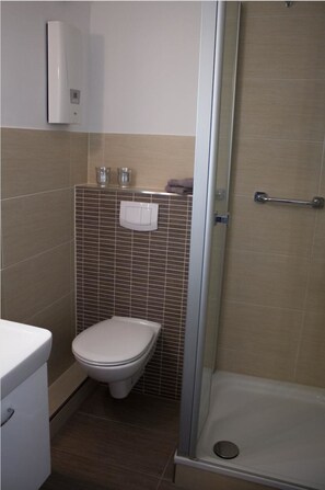 Shower, hair dryer - Ferienwohnung Strandhafer in Burgtiefe (Fehmarn)