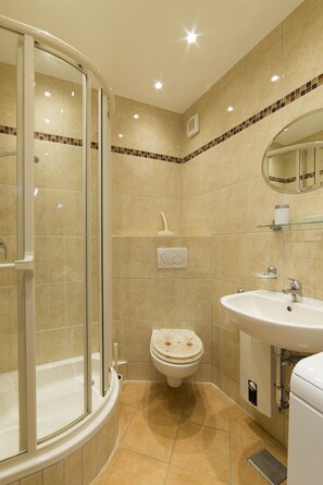 Double Room | Deep-soaking bathtub - Ferienwohnung Stranddistel in Burgtiefe (Fehmarn)