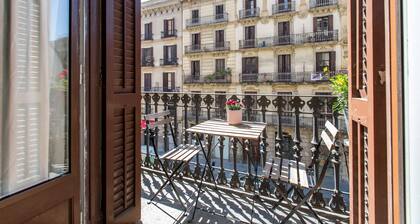 El Born Guest House by Casa Consell