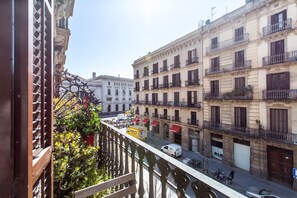 Exterior - El Born Guest House by Casa Consell (Barcelona)