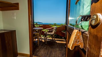 Casa rodante, 1 habitación, vista al mar | Terraza o patio