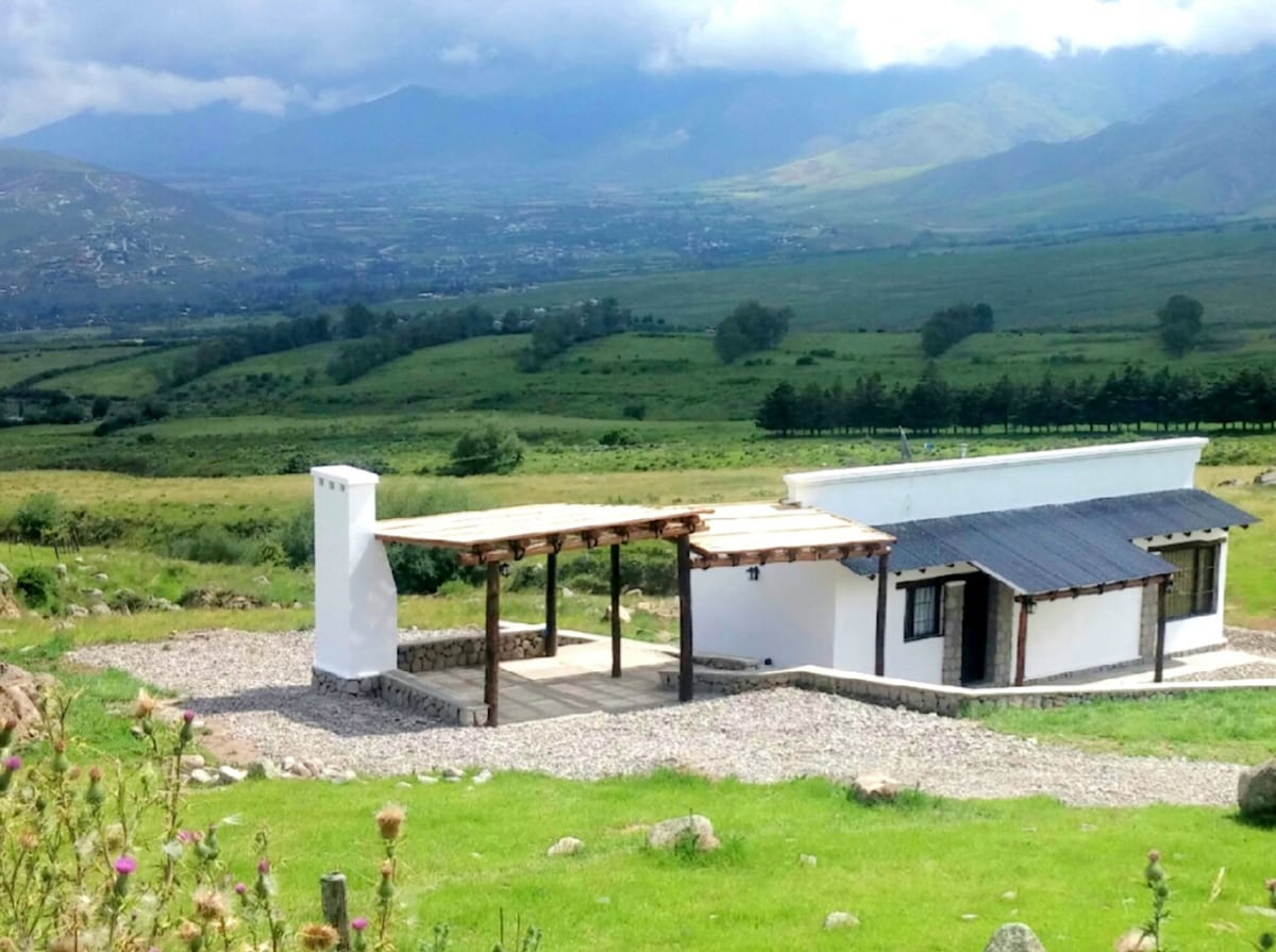 Cabaña (De las Cañas) | Caja fuerte, escritorio, sistema de insonorización
