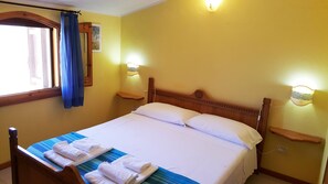 Premium bedding, free WiFi, bed sheets - La Baia Apartments (San Vero Milis)