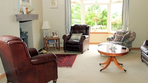 Fireplace - Westacre Bed & Breakfast (Crieff)