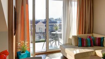 Duplex, 3 Bedrooms, Balcony, Sea View