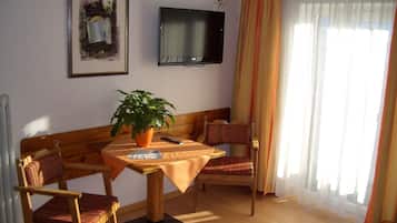 Apartment, 2 Bedrooms, Balcony | 1 bedroom, desk, free cots/infant beds, free WiFi