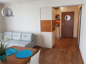 Apartment, 1 Bedroom | Living area