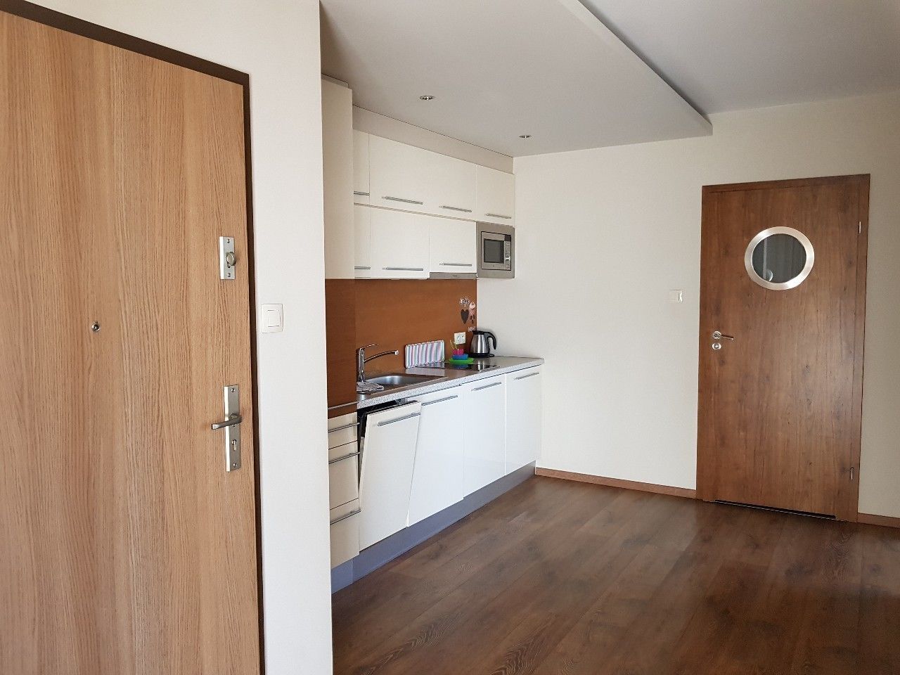 Apartment, 2 Bedrooms | Private kitchenette