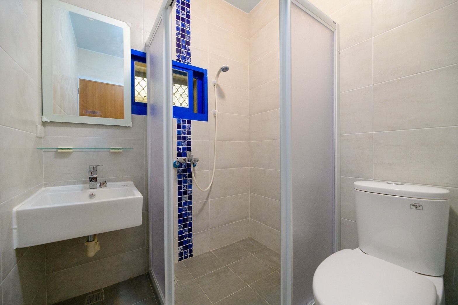Shower, free toiletries, hair dryer, slippers