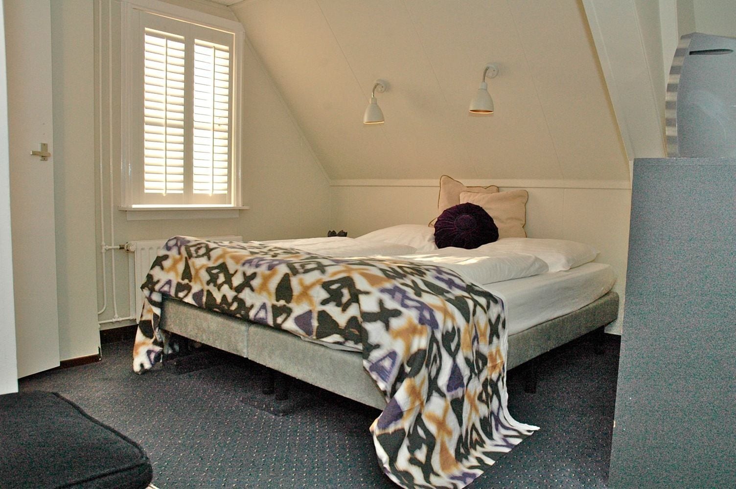 In-room safe, desk, free WiFi, bed sheets