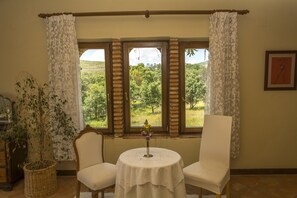 Deluxe-Suite | Individuell dekoriert, individuell eingerichtet, schallisolierte Zimmer