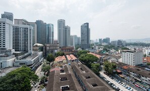 家庭公寓, 2 间卧室, 使用泳池, 城市景观 | 阳台景观