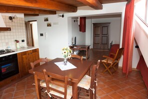 Fridge, stovetop, coffee/tea maker, cookware/dishes/utensils - Il Tempone (Prignano Cilento)