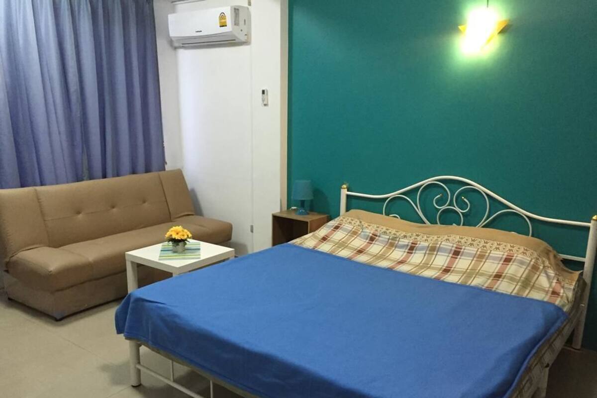 In-room safe, free WiFi