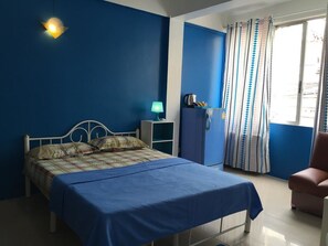 In-room safe, free WiFi