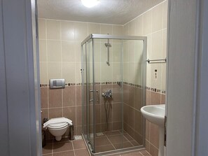 1 bedroom, minibar, free WiFi, bed sheets - Alize Otel (Bozcaada)