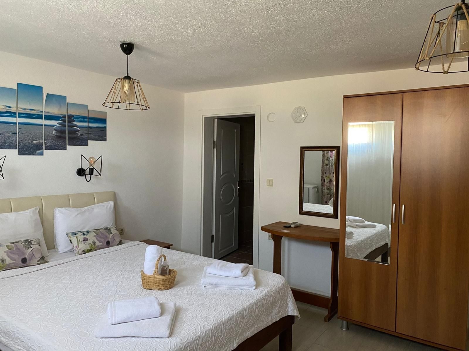 1 bedroom, minibar, free WiFi, bed sheets