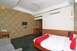 Habitación estándar doble | Cortinas opacas, wifi gratis, ropa de cama