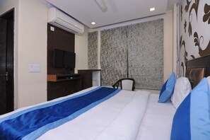 Double or Twin Room | Free WiFi