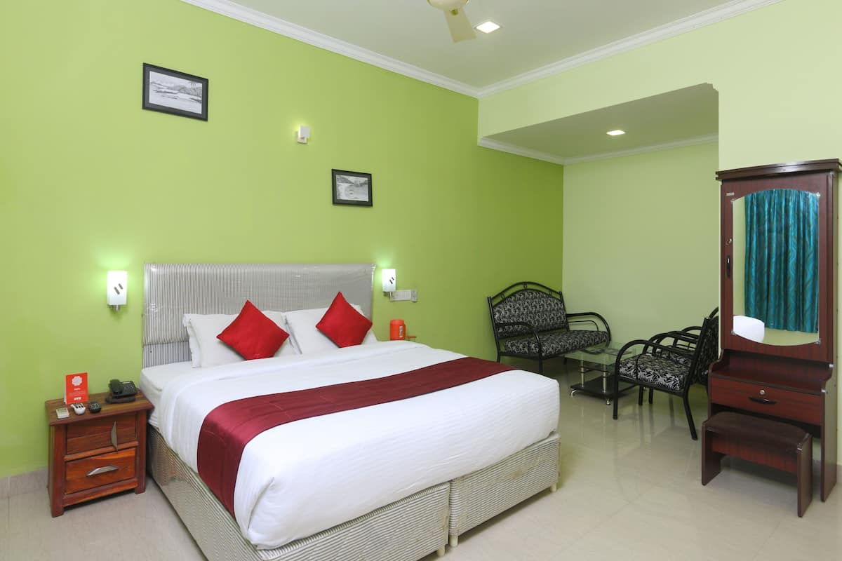 Double or Twin Room | Free WiFi