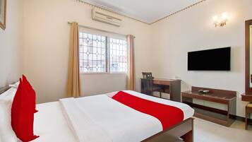 Standard Double Room | Bed sheets